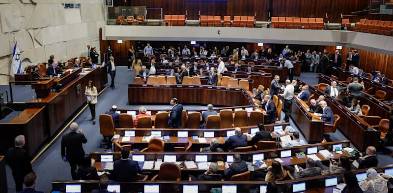 Coalition postpones Knesset vote on 2026 budget
